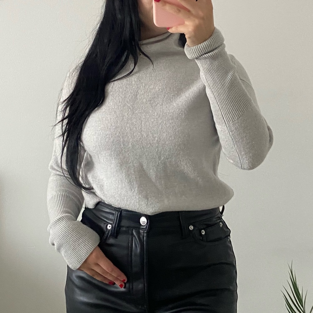 WILFRED Wool Grey Turtleneck Sweater -Size M